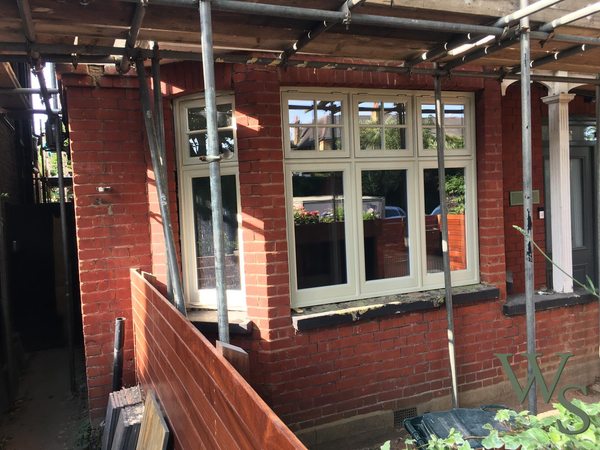 Wooden Victorian Style Bay Window Replacement